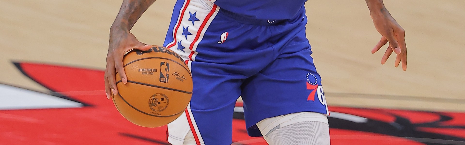 开云登录入口地址-下半场有些乏力！乔治11中5拿到14分7板2助 下半场仅得2分