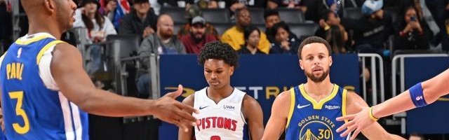 华体官网登录方式-又进180俱乐部！35岁库里仍巅峰 勇士冲冠有底气