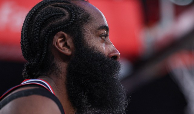 开云电子-船记：这是快船本赛季最精彩的胜利之一 小卡缺阵仍能赢强劲猛龙