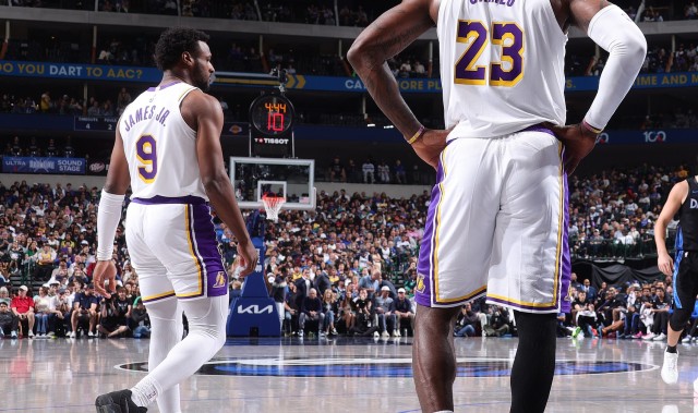 夸梅喊话詹姆斯：为什么布朗尼在你身边就变成了胆小的吉娃娃？