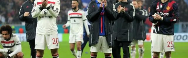 不败之身直升欧联杯16强！解放梅努曼联再胜