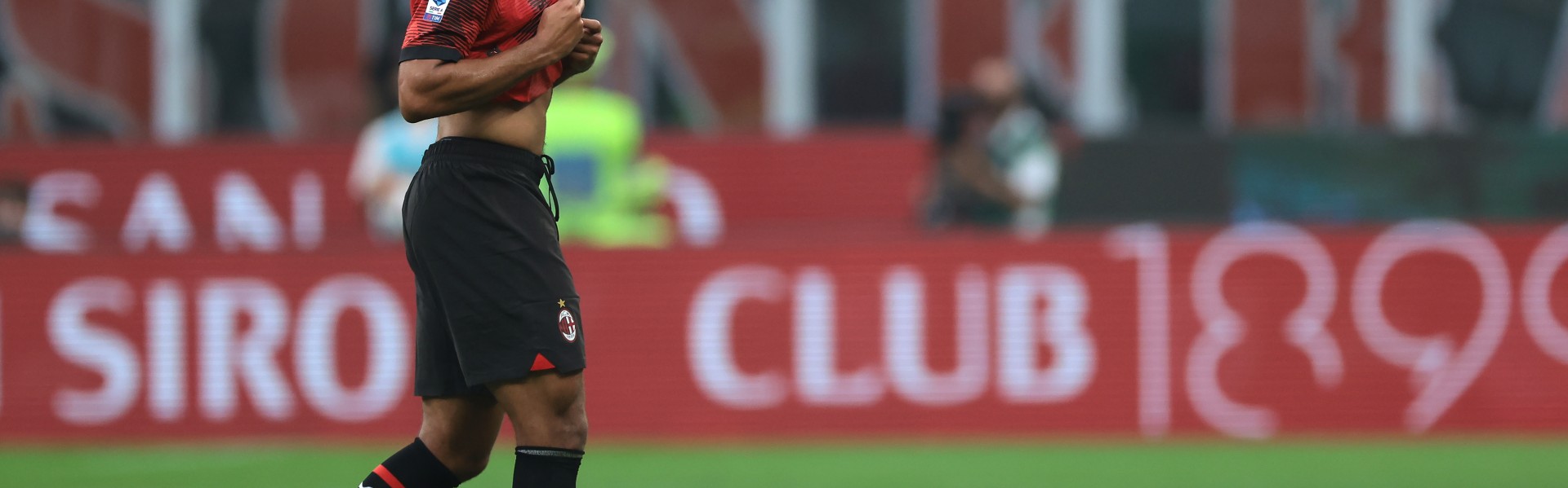 米体：如果S-希门尼斯身体状况不佳，阿莱格里可能让奇克担任中锋