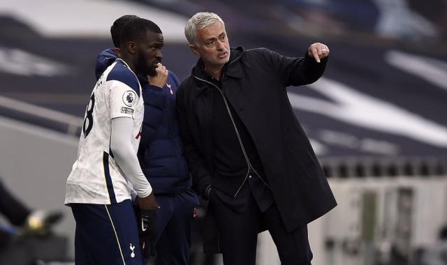 开云登录入口地址-穆帅：从未觉得贝尔不能踢全场 兰帕德下课太残酷