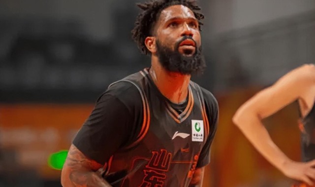 开云登录入口地址-山东89-88淘汰浙江3喜1忧！鲍威尔+陈林坚打出价值，珀赛尔好状态