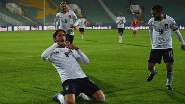 1616983417936055363.jpg cropped_GettyImages-1309626857.jpg